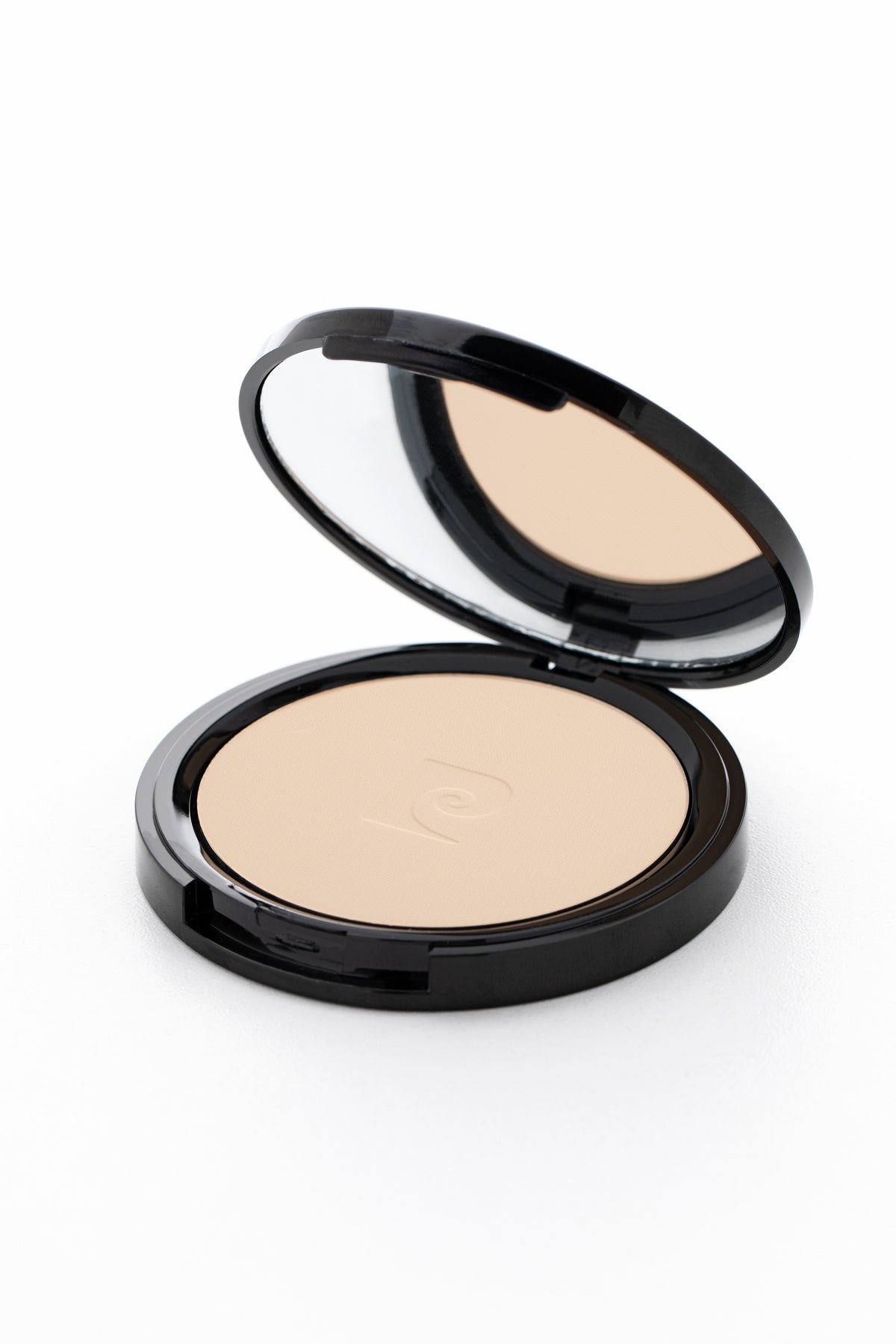 Pierre Cardin Porcelain Edition Compact Powder