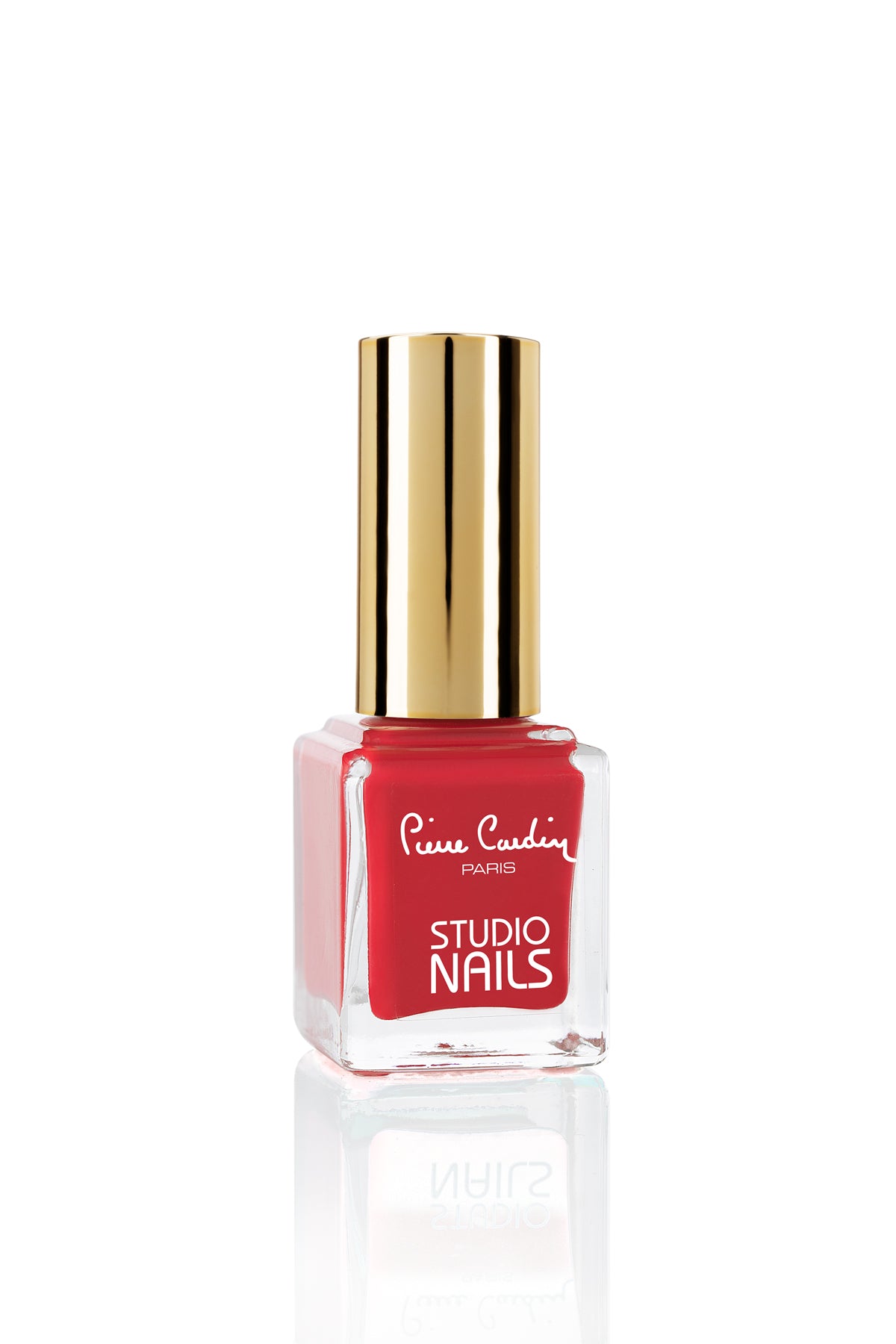 Pierre Cardin Studio Nails – Red