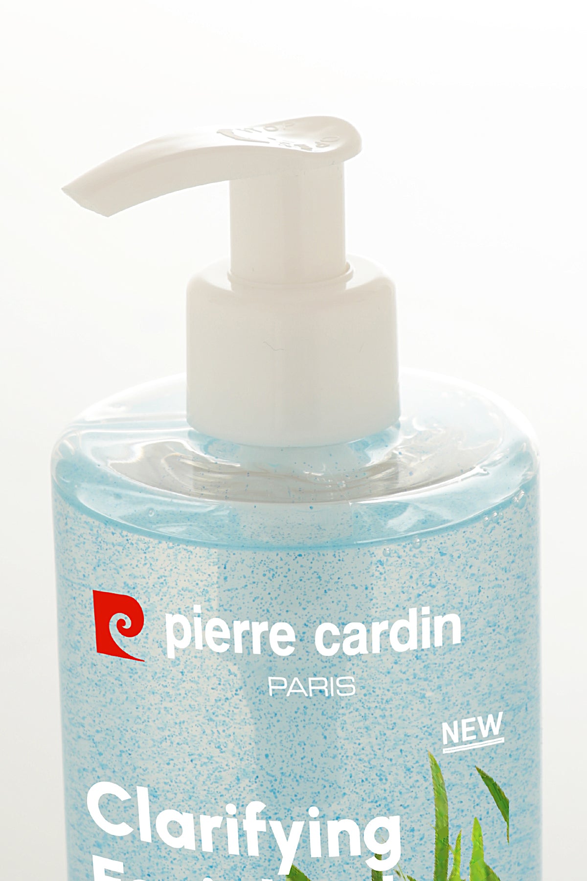 Pierre Cardin Clarifying Facial Gel with Niacinamide & Tea Tree Oil-350 ML